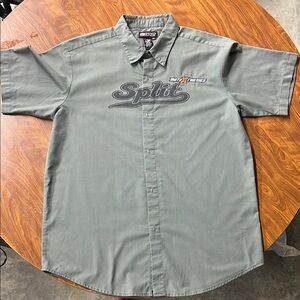 Split Men's Gray Short Sleeve Shirt